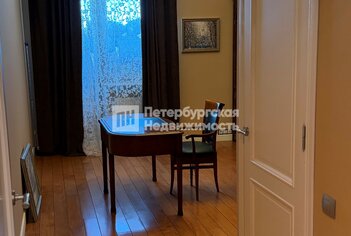  Квартира 165.1 кв.м. у метро Новочеркасская