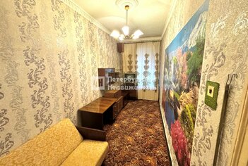 2-комн. кв. 44 м² 1/6 этаж