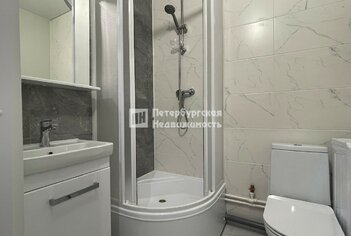  Студия 21.1 кв.м. у метро Пр.Большевиков