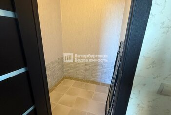  Квартира 48.66 кв.м. у метро Ладожская