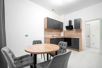 2-комн. кв. 60.4 м² 1/5 этаж