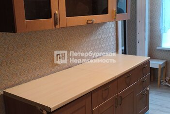 Комната 26 м² в 5-комн. кв. 5/6 этаж