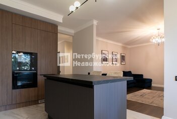 3-комн. кв. 102.4 м² 3/23 этаж