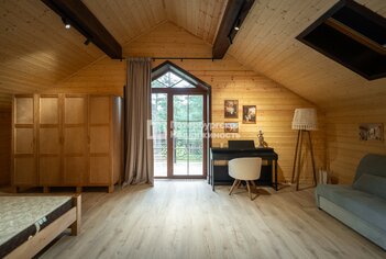 Жилой дом 393 м² в  ул Малая Ленинградская, д26 к а