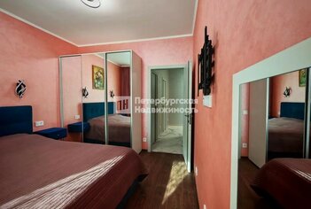  Квартира 55.5 кв.м. у метро Комендантский Проспект