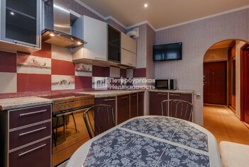  Квартира 37.1 кв.м. у метро Академическая