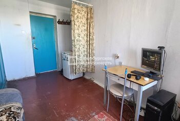 Комната 12.3 м² в 11-комн. кв. 9/15 этаж