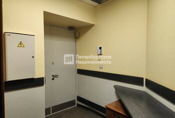 3-комн. кв. 99 м² 1/7 этаж