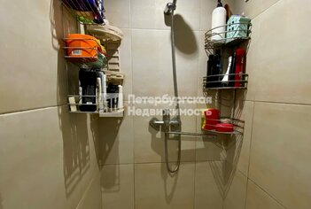 Комната 13 м² в 6-комн. кв. 4/12 этаж