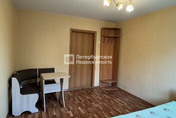 Комната 12.5 м² в 4-комн. кв. 2/9 этаж