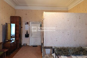 Комната 54.3 м² в 10-комн. кв. 5/5 этаж