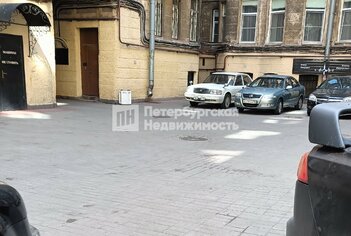 Квартира 110.2 кв.м. у метро Площадь Восстания