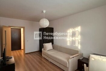  Квартира 34 кв.м. у метро Улица Дыбенко