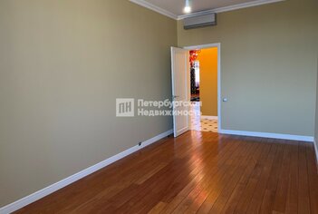  Квартира 165.1 кв.м. у метро Новочеркасская