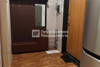  Квартира 38.3 кв.м. у метро Юго-западная (2015)