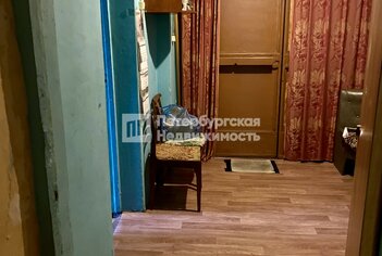 Комната 13 м² в 6-комн. кв. 4/12 этаж