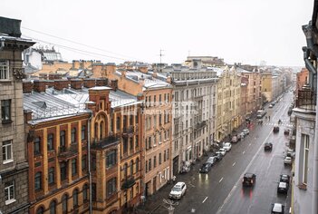 5-комн. кв. 144 м² 6/6 этаж