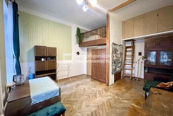  Квартира 181.8 кв.м. у метро Владимирская