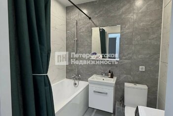  Квартира 30.7 кв.м. у метро Проспект Ветеранов