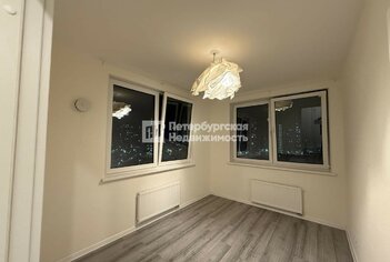  Квартира 52.8 кв.м. у метро Озерки