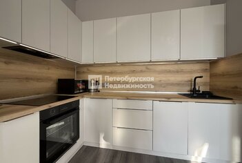  Квартира 36.9 кв.м. у метро Приморская