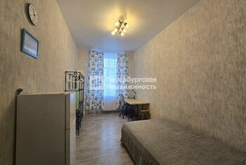  Квартира 211.7 кв.м. у метро Петроградская