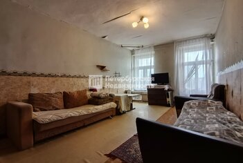 Комната 22 м² в 3-комн. кв. 5/7 этаж