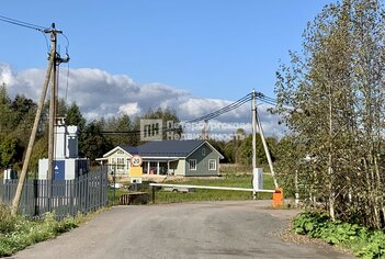 Земельный участок 12.15 сот. в гп Рощино