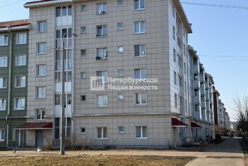  Квартира 44.7 кв.м. у метро Купчино