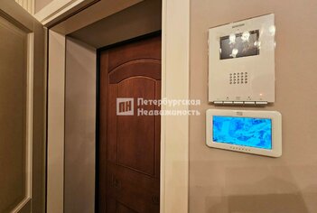 3-комн. кв. 127.7 м² 2/4 этаж