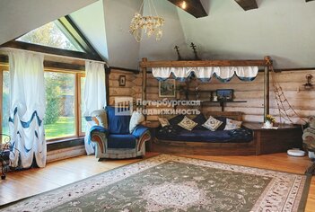 Жилой дом 300 м² в г Валдай ул Белова, д5