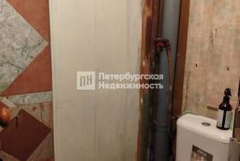 Комната 13.8 м² в 5-комн. кв. 1/6 этаж