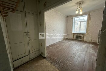 Комната 21.7 м² в 19-комн. кв. 3/5 этаж