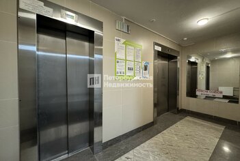 1-комн. кв. 32 м² 4/12 этаж