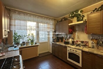 Комната 12.1 м² в 8-комн. кв. 3/9 этаж