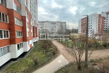 1-комн. кв. 41.8 м² 2/10 этаж