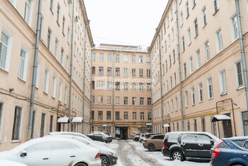 1-комн. кв. 77.7 м² 3/6 этаж