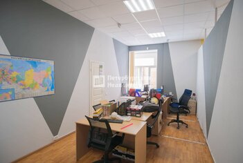 Помещение свободного назначения  199м²