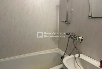  Квартира 51.1 кв.м. у метро Проспект Ветеранов