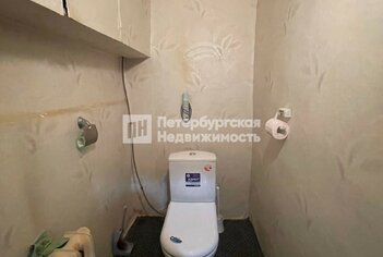 Комната 27 м² в 2-комн. кв. 1/5 этаж