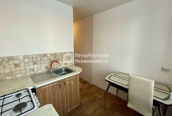 2-комн. кв. 44 м² 1/5 этаж