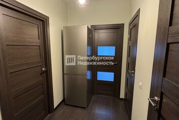  Квартира 42.3 кв.м. у метро Комендантский Проспект