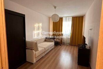  Квартира 34 кв.м. у метро Улица Дыбенко