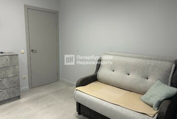  Квартира 38.5 кв.м. у метро Черная Речка