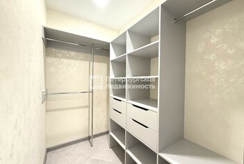  Квартира 42.2 кв.м. у метро Проспект Ветеранов