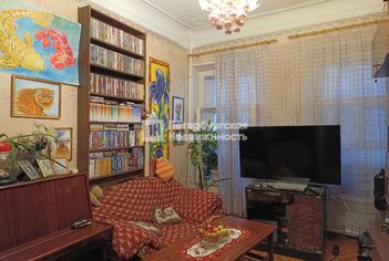 Комната 71.2 м² в 6-комн. кв. 4/5 этаж