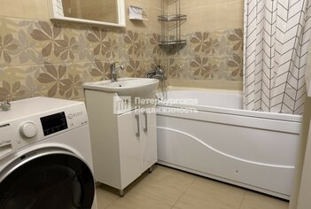  Квартира 52.3 кв.м. у метро Московская