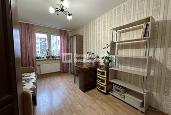 3-комн. кв. 69.4 м² 1/6 этаж