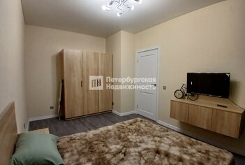  Квартира 28.7 кв.м. у метро Купчино