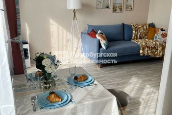  Квартира 43 кв.м. у метро Купчино